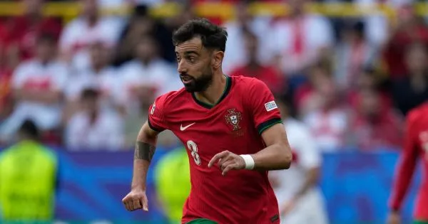 Liga das Nações: Bruno Fernandes regressa aos treinos, Francisco Conceição lesionado