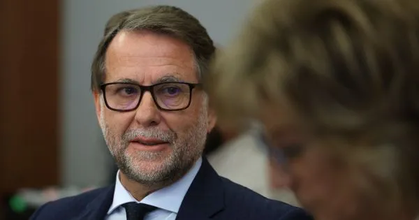 Há cinco processos na justiça que envolvem ministro Luís Neves