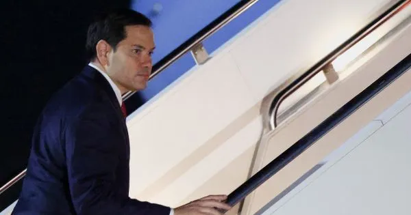 Cerca de 300 pessoas protestam em Lisboa contra visita de Marco Rubio a Portugal
