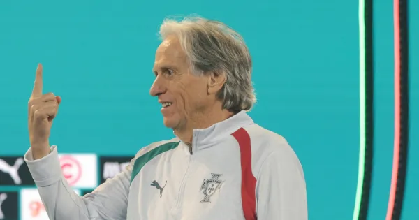 Jorge Jesus lança apenas Rúben Neves no seu 'onze' de estreia com Portugal para a Liga das Nações
