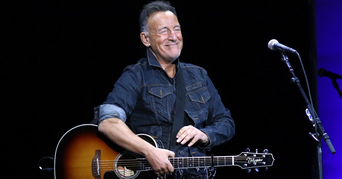 Úlcera péptica leva Springsteen a cancelar resto da turné