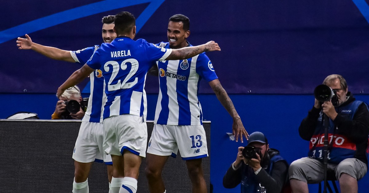 LusoNotícias - FC Porto vence (5-3) Shakhtar e segue para os